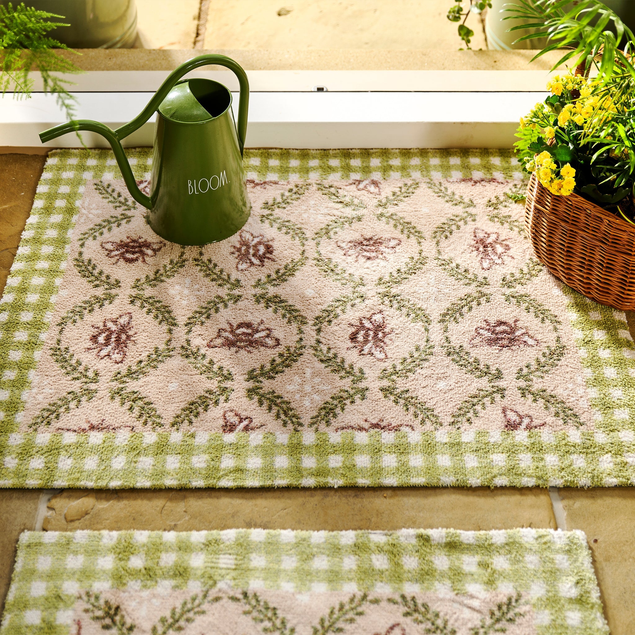 Beehive Doormat Lifestyle in Beige and Green 2