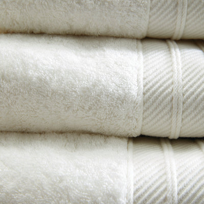 Hug Bamboo Luxury Bath Towels - Cream 3