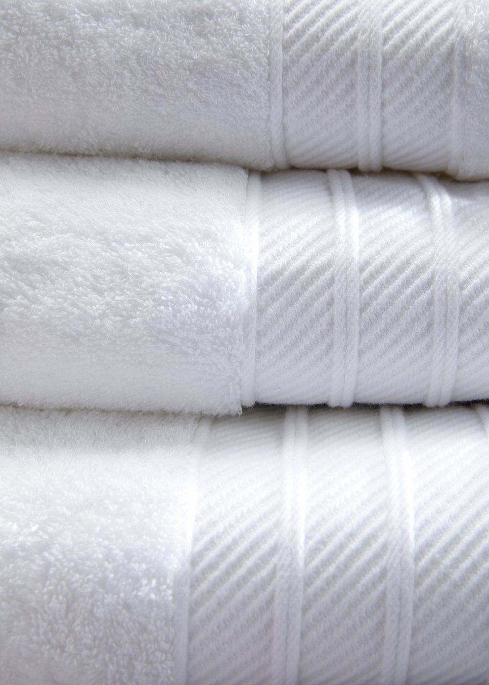 Hug Bamboo Luxury Bath Towels - White 3