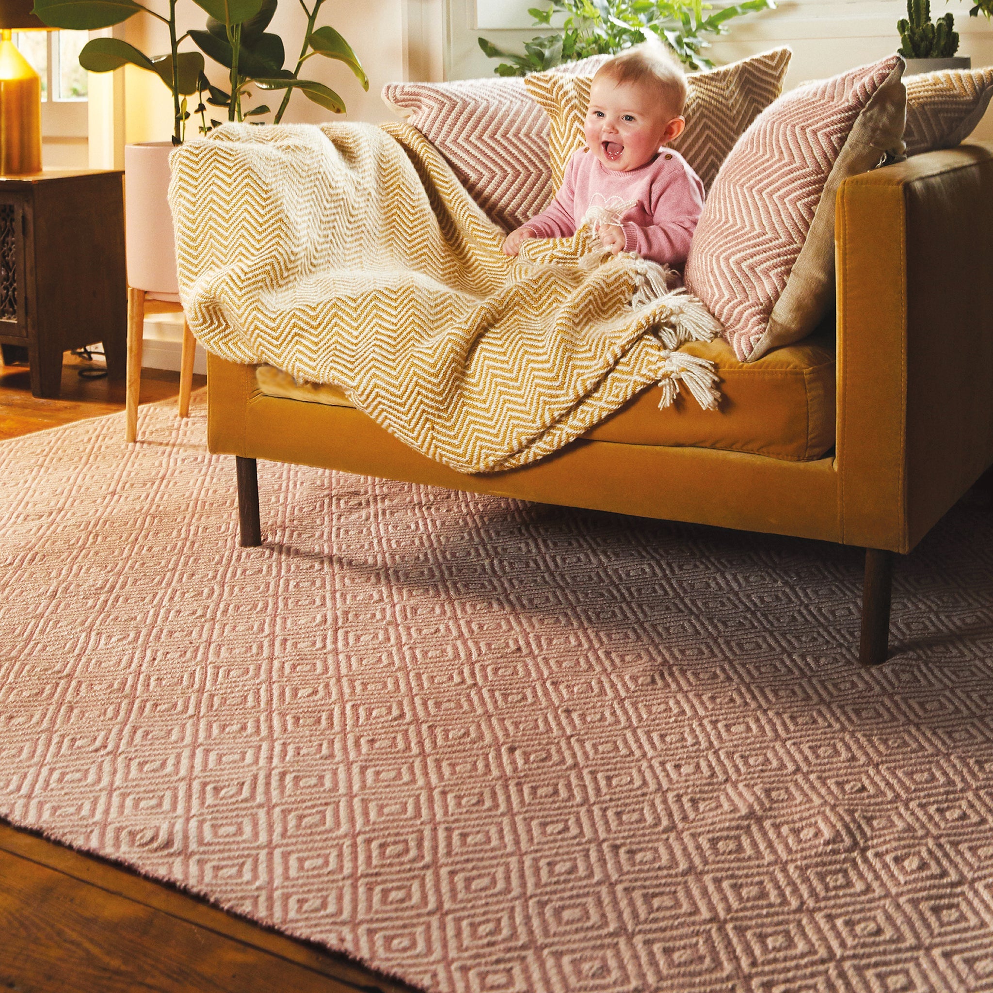 Diamond Washable Rug Coral Pink 2