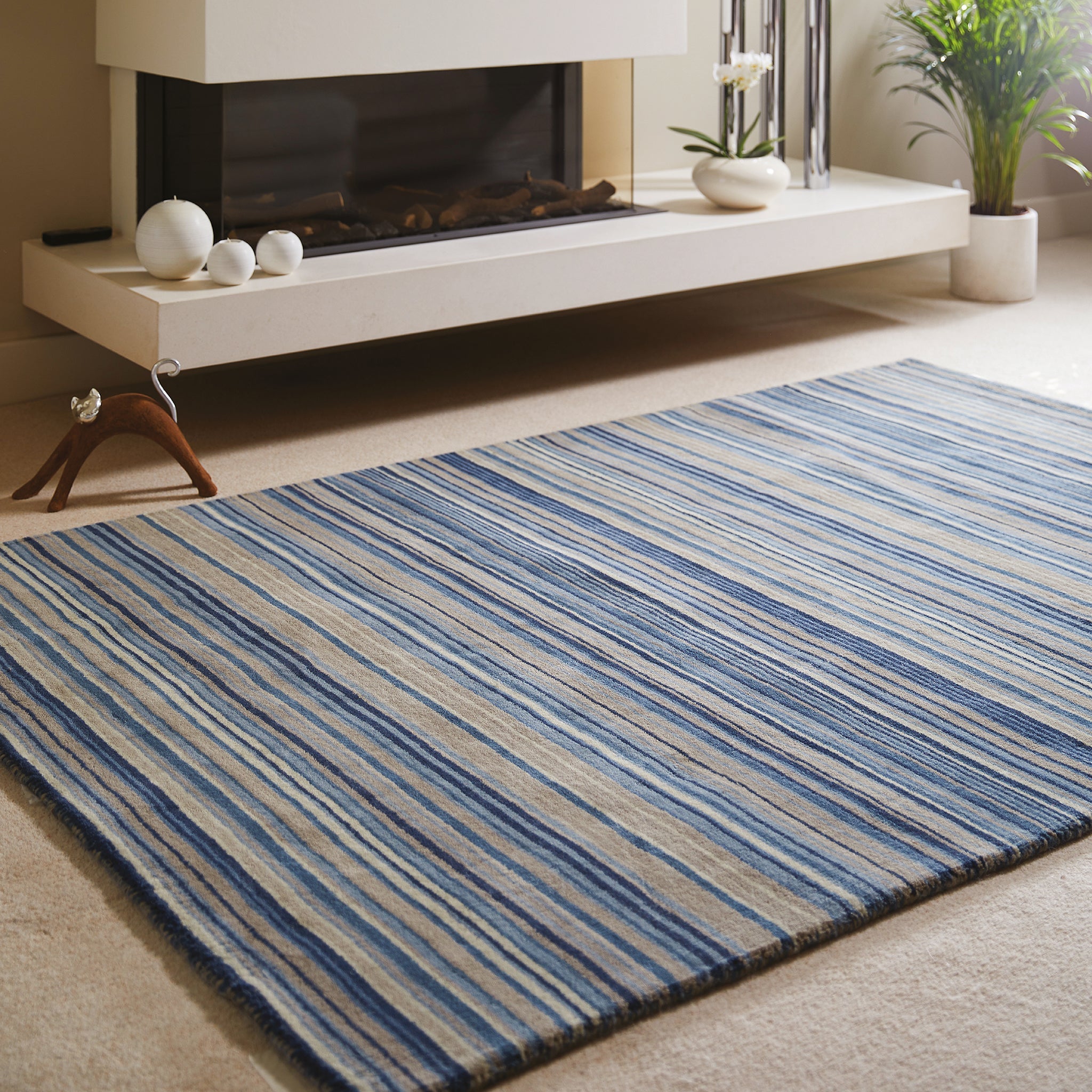 Fine Stripes Rug Blue/Beige 2