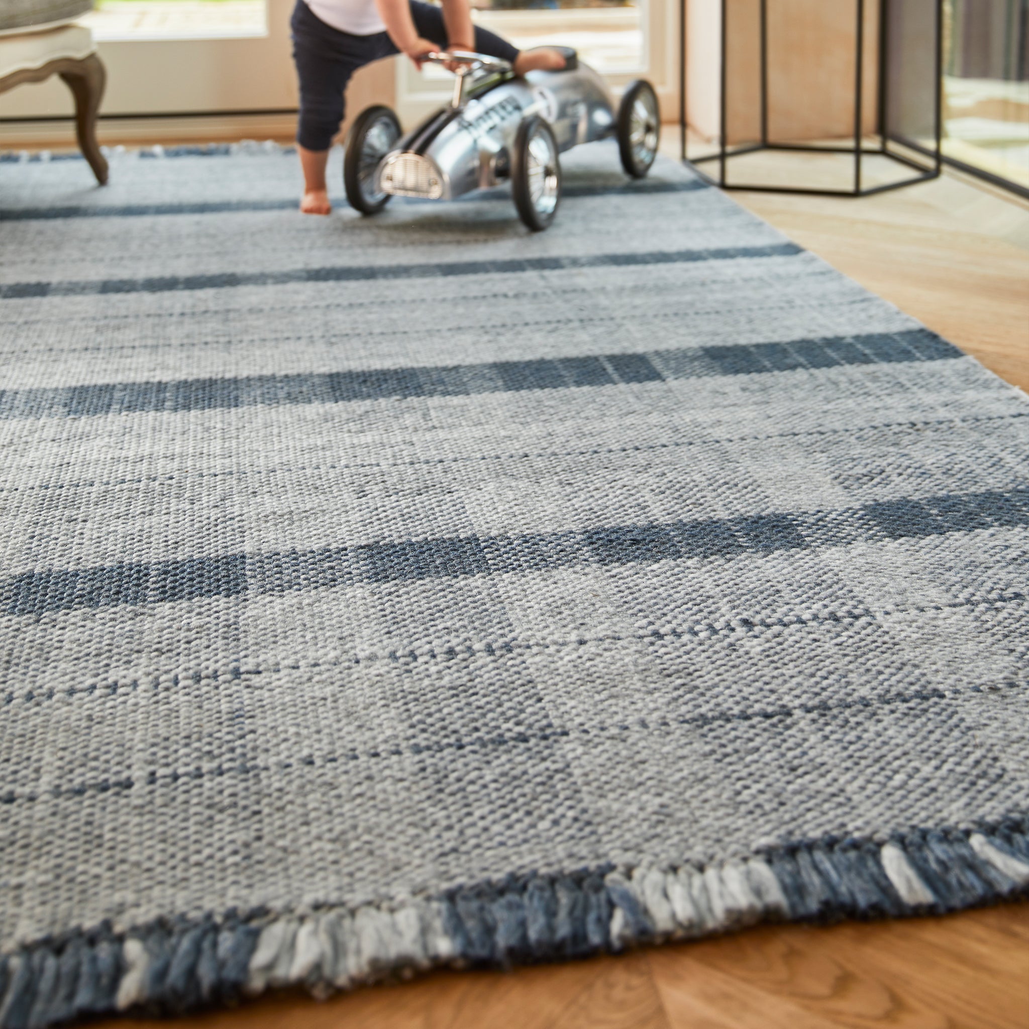 Highland Check Rug Navy 3