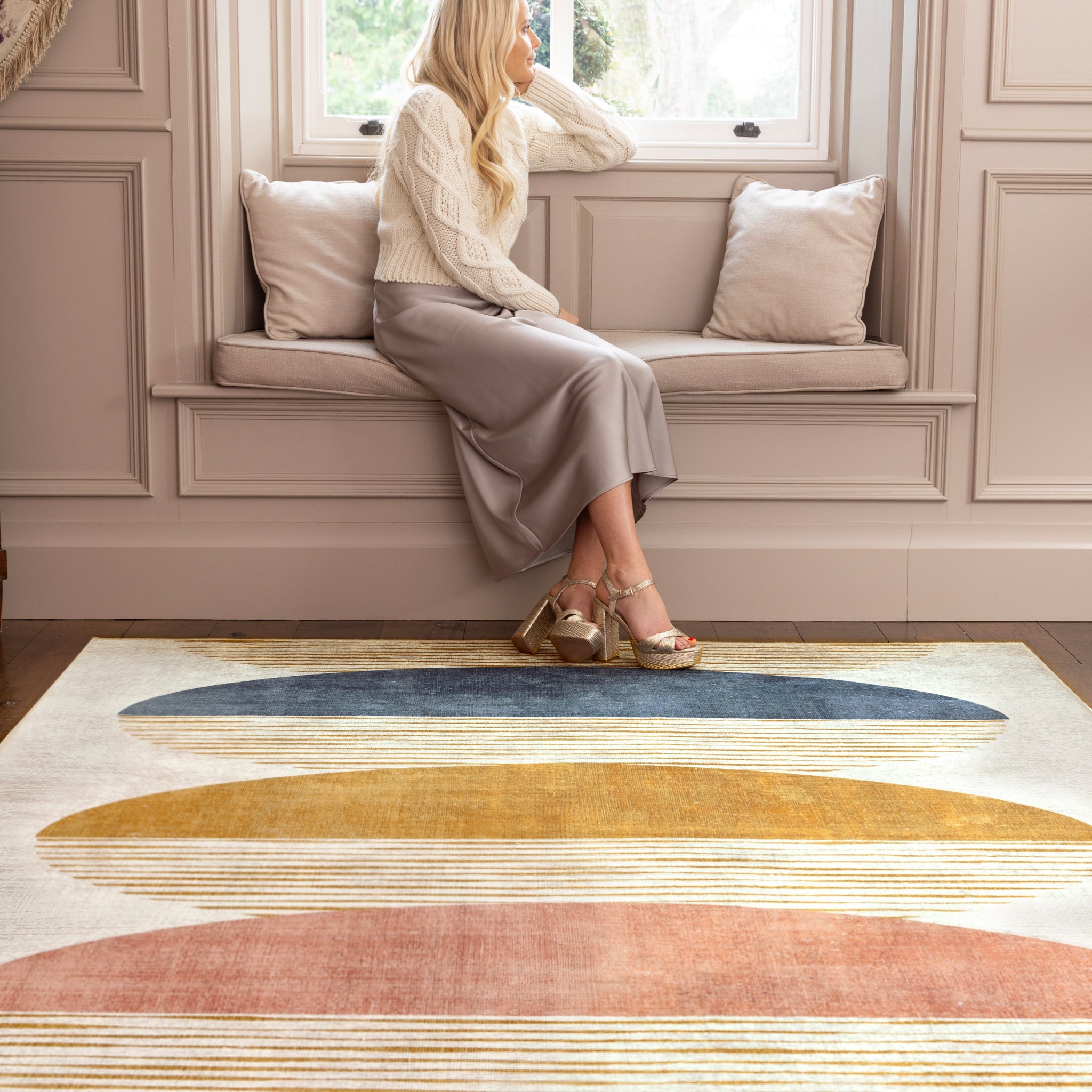 Hug Rug Oval Eclipse Washable Living Room Rug