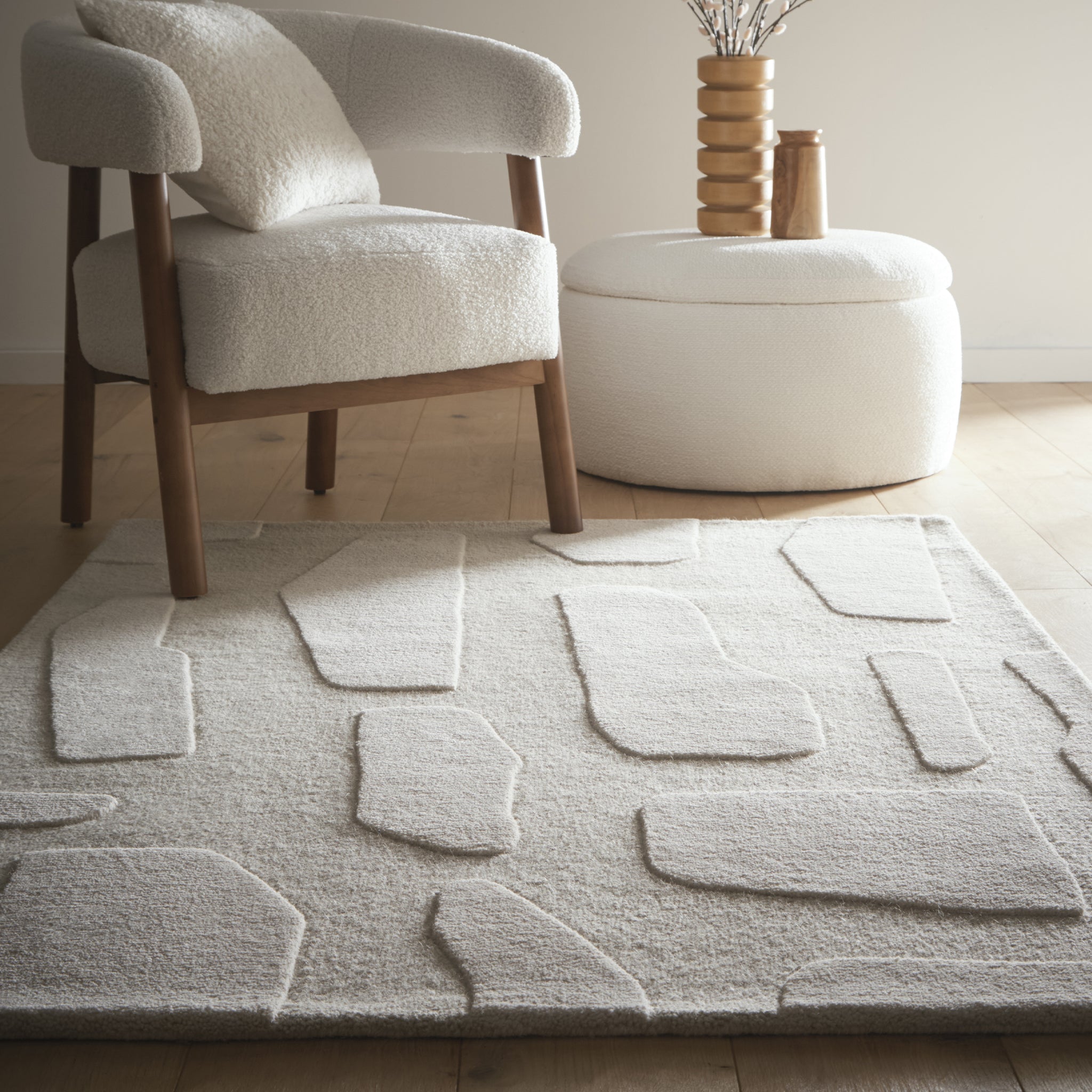Sculptured Wool Stone Rug in Cream. 100% wool cut & loop pile rug in Cream with a patterned design.