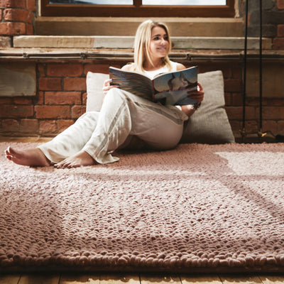 Union Rug Nude 3