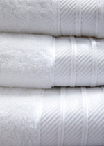 Hug Bamboo Luxury Bath Towels - White 3