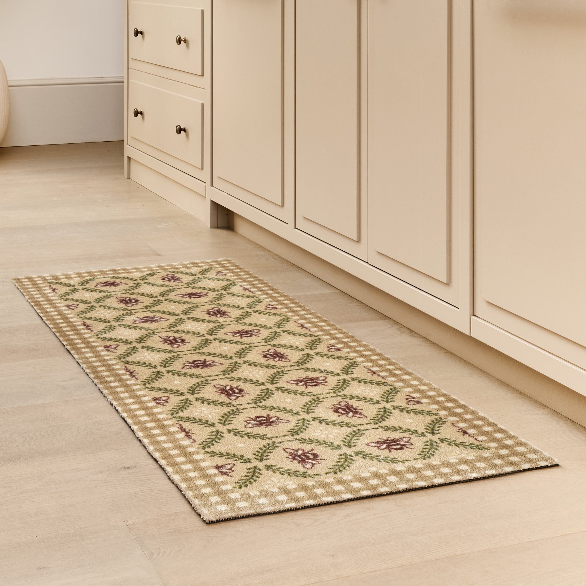 Beehive Beige
