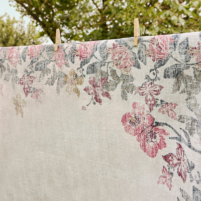 Hug Rug Botanical Border Machine Washable Rug Design