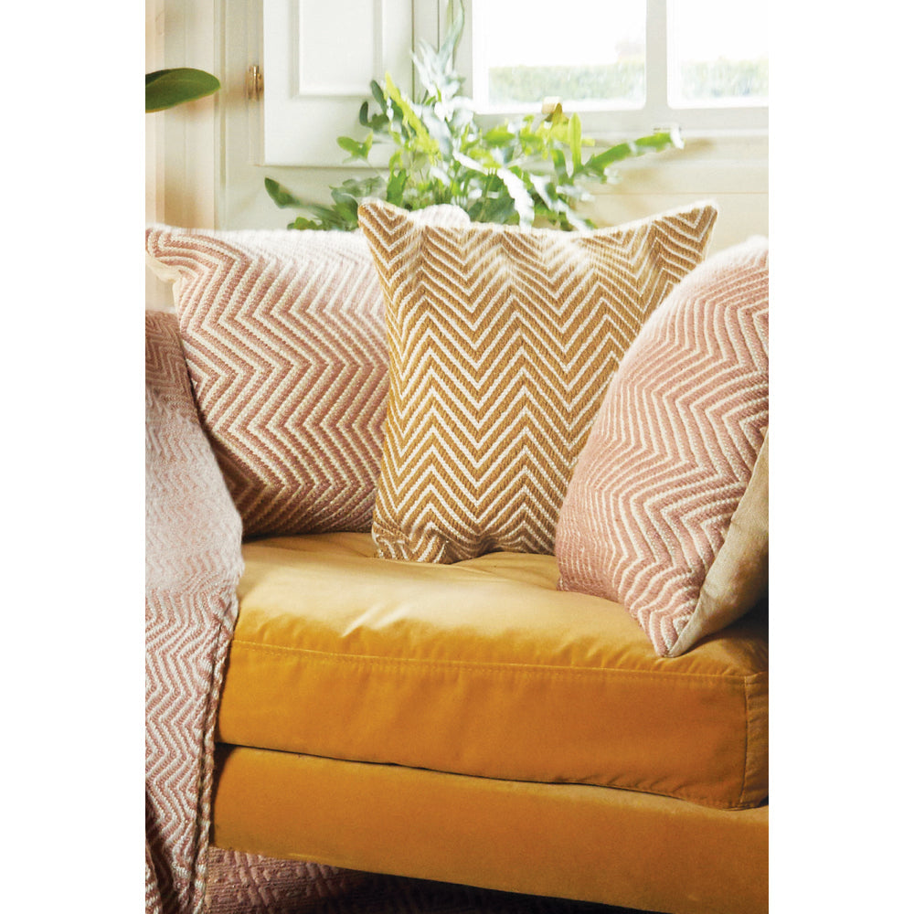 Herringbone Cushion Gold 2