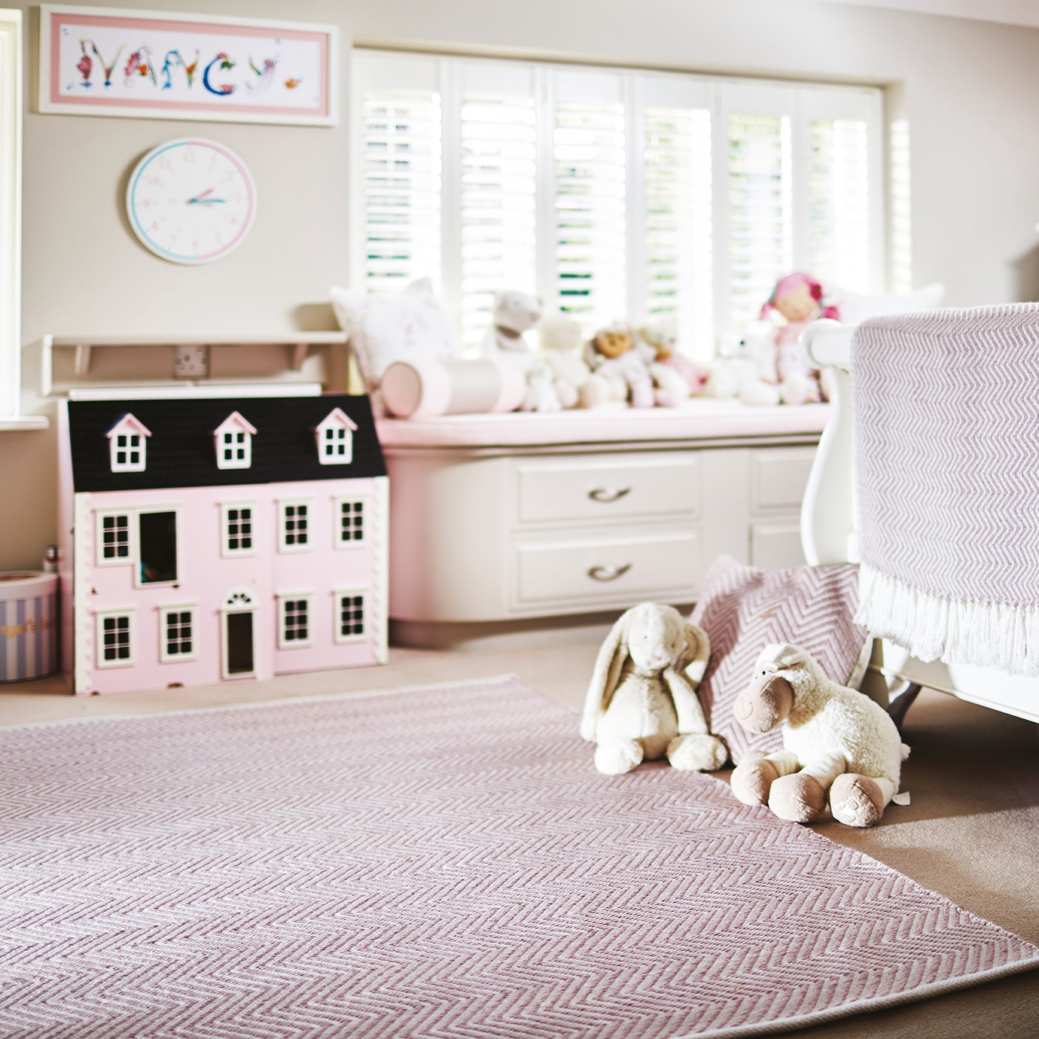 Herringbone Washable Rug Rose 2