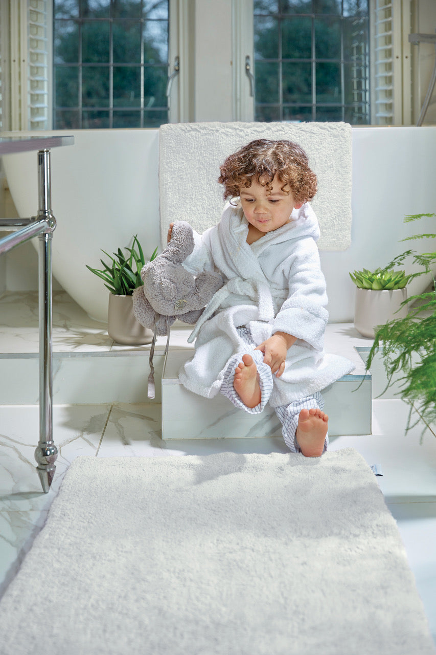 Bamboo Plain White Bathmat 2