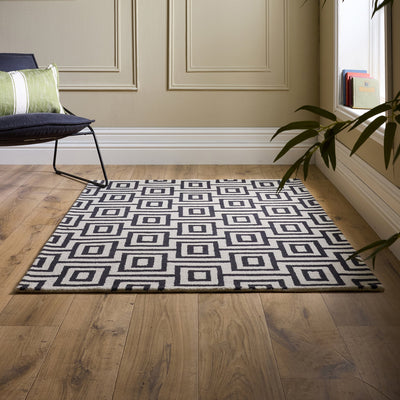 Labyrinth Rug- 100% Wool Loop Pile rug in Black and White with a 3D geometric pattern 3