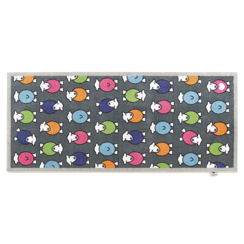 Overhead image of a grey marra Herdy washable runner from Hug Rug