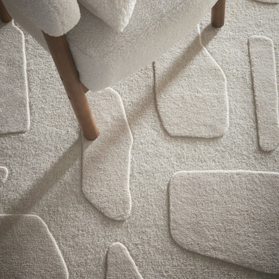 Sculptured Wool Stone Rug in Cream. 100% wool cut & loop pile rug in Cream with a patterned design. 