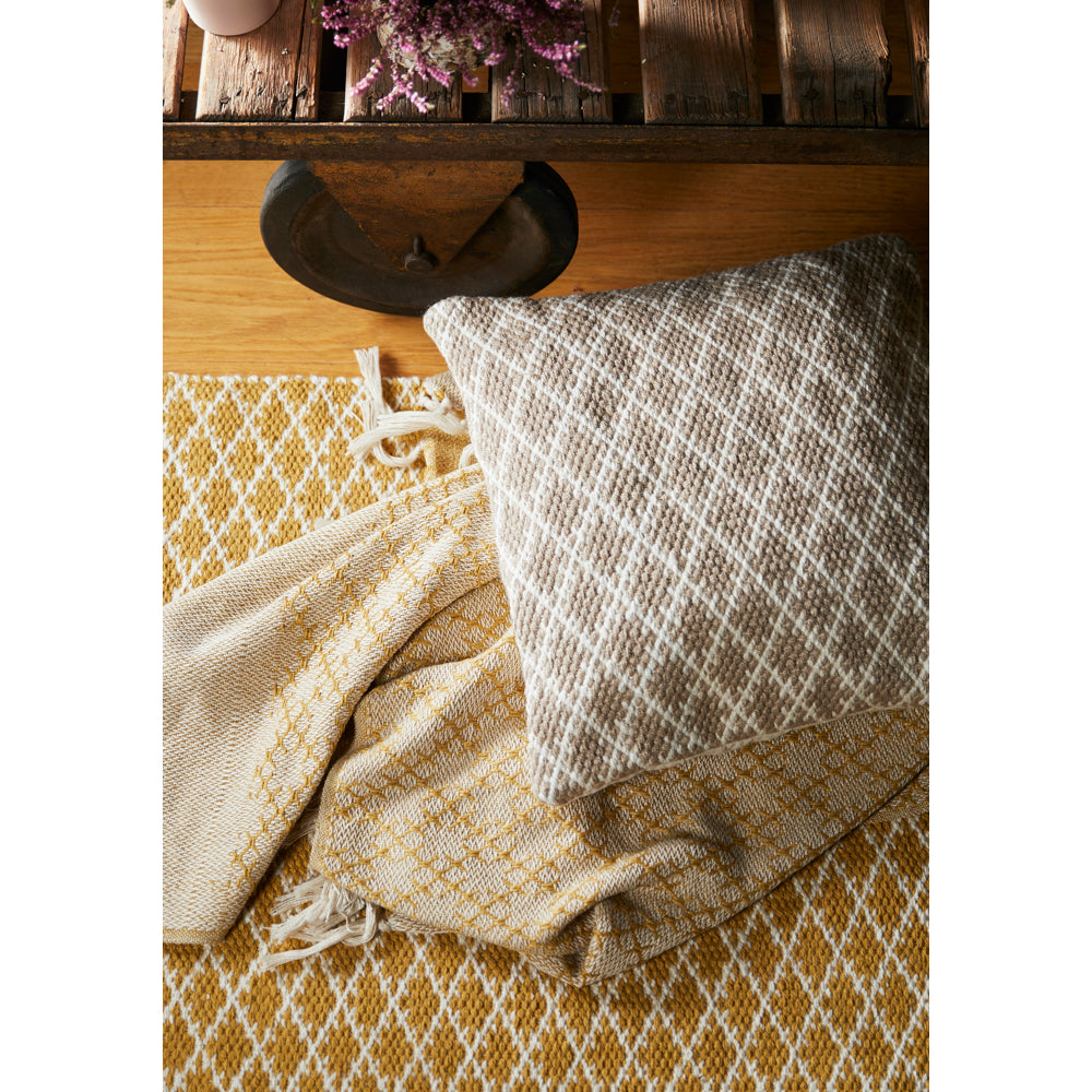Trellis Cushion Natural 2