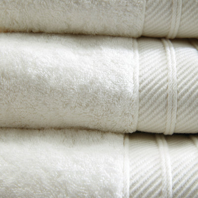 Hug Bamboo Luxury Bath Towels - Cream