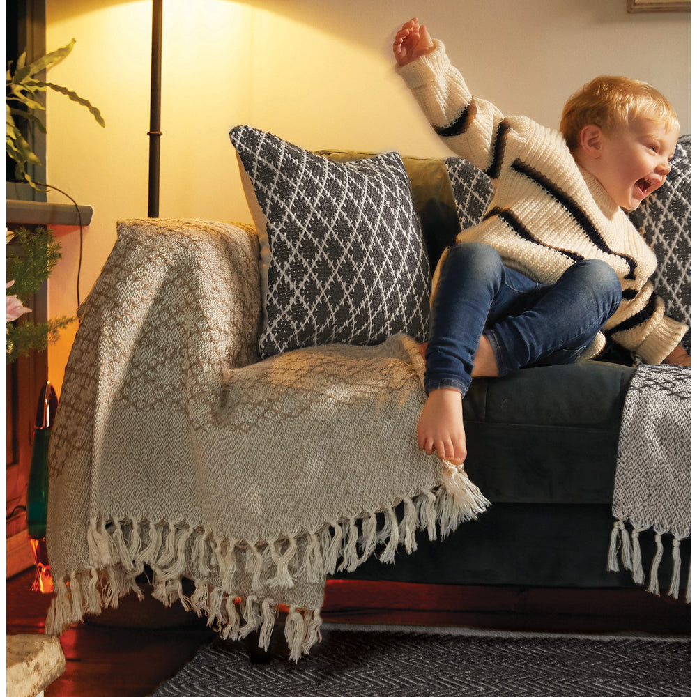 Trellis Throw Natural